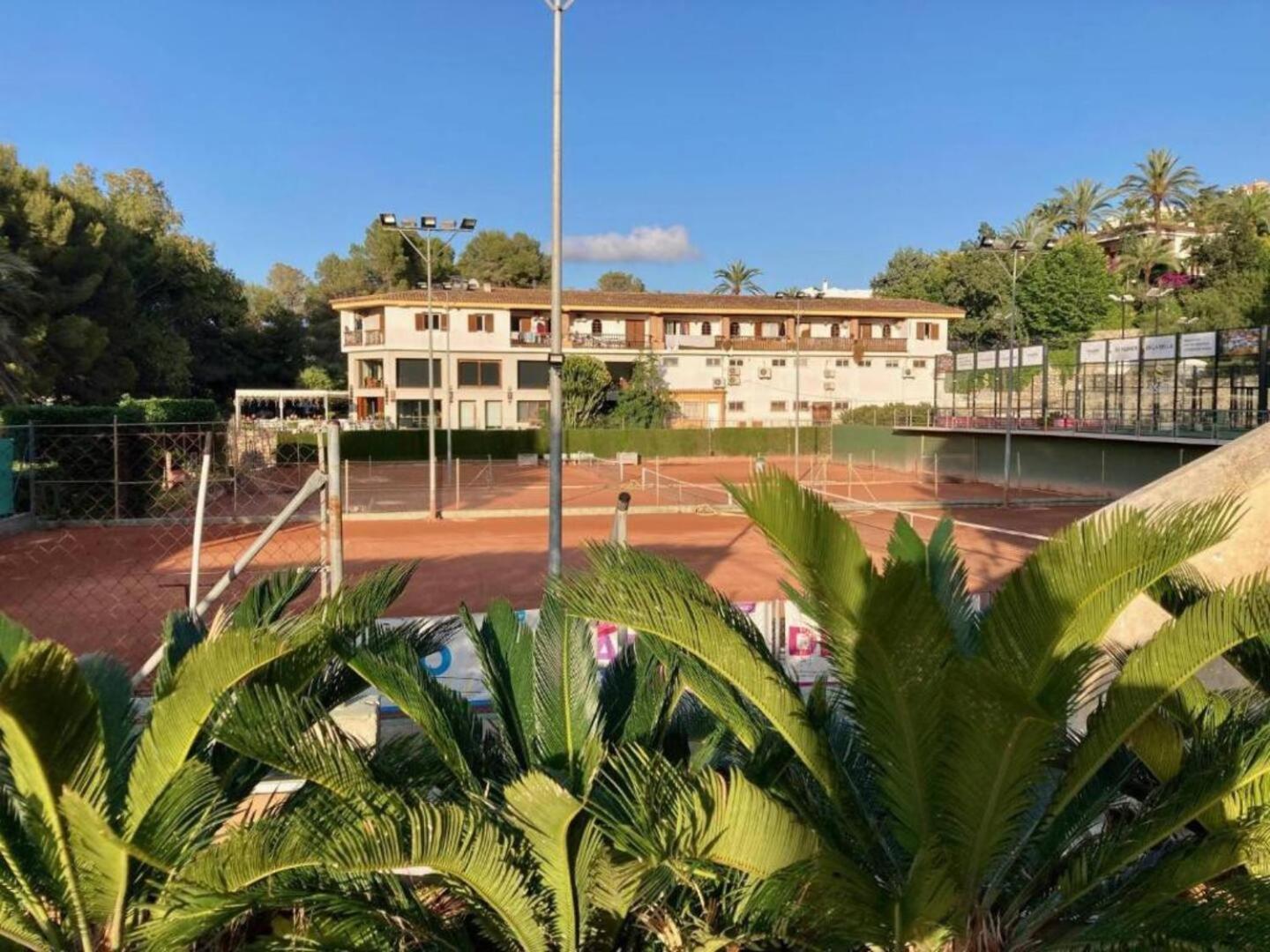 Apartamento Buganvilla Pool Muntanya la Sella Luaran gambar
