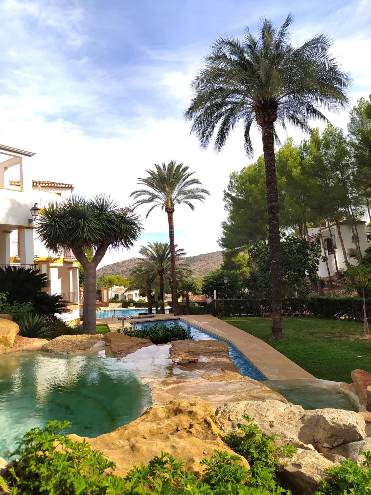Apartamento Buganvilla Pool Muntanya la Sella Luaran gambar